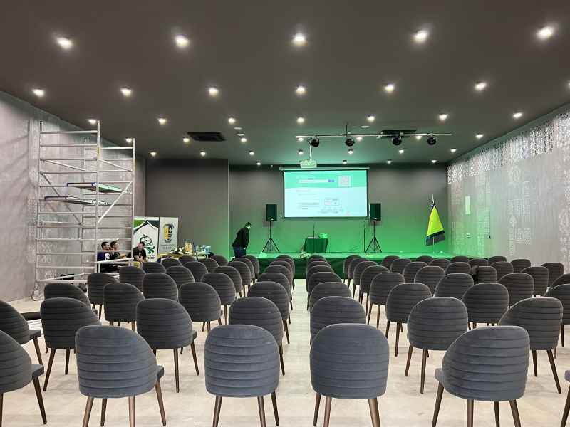 Mektebski centar igraona Rečice Vrhovnik, Domanovići